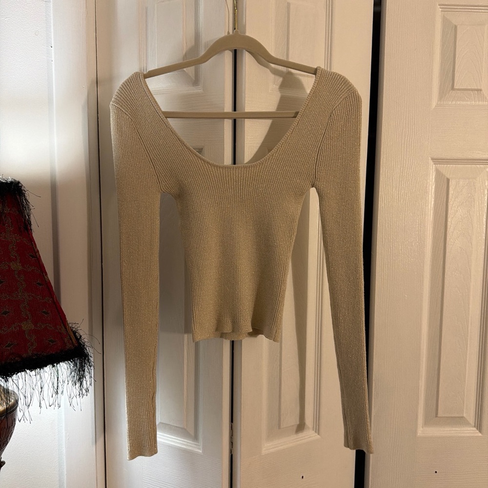 RSQ Cream Metallic Ribbed Scoop Neck Top